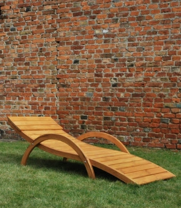 Sabrina Lounger with no mattress