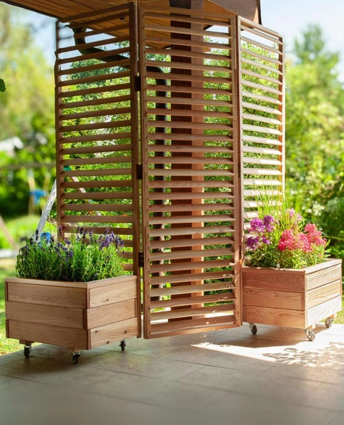 Venetian Wooden Paravan