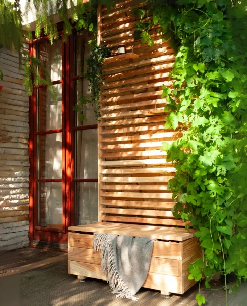 Jardinera Lite veneciana con tapa - h180x89x43