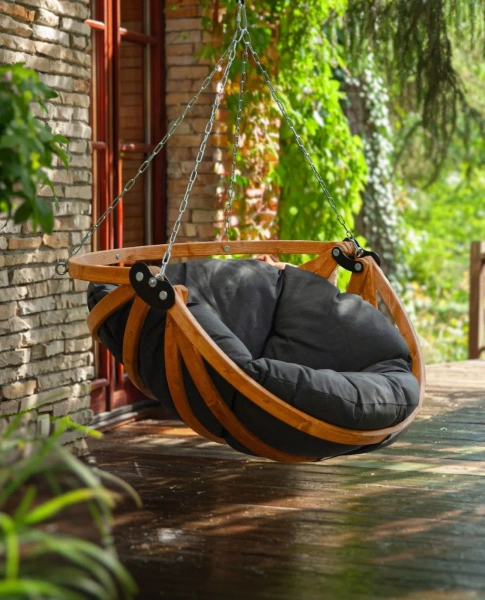 Chaise suspendue en bois Gaya