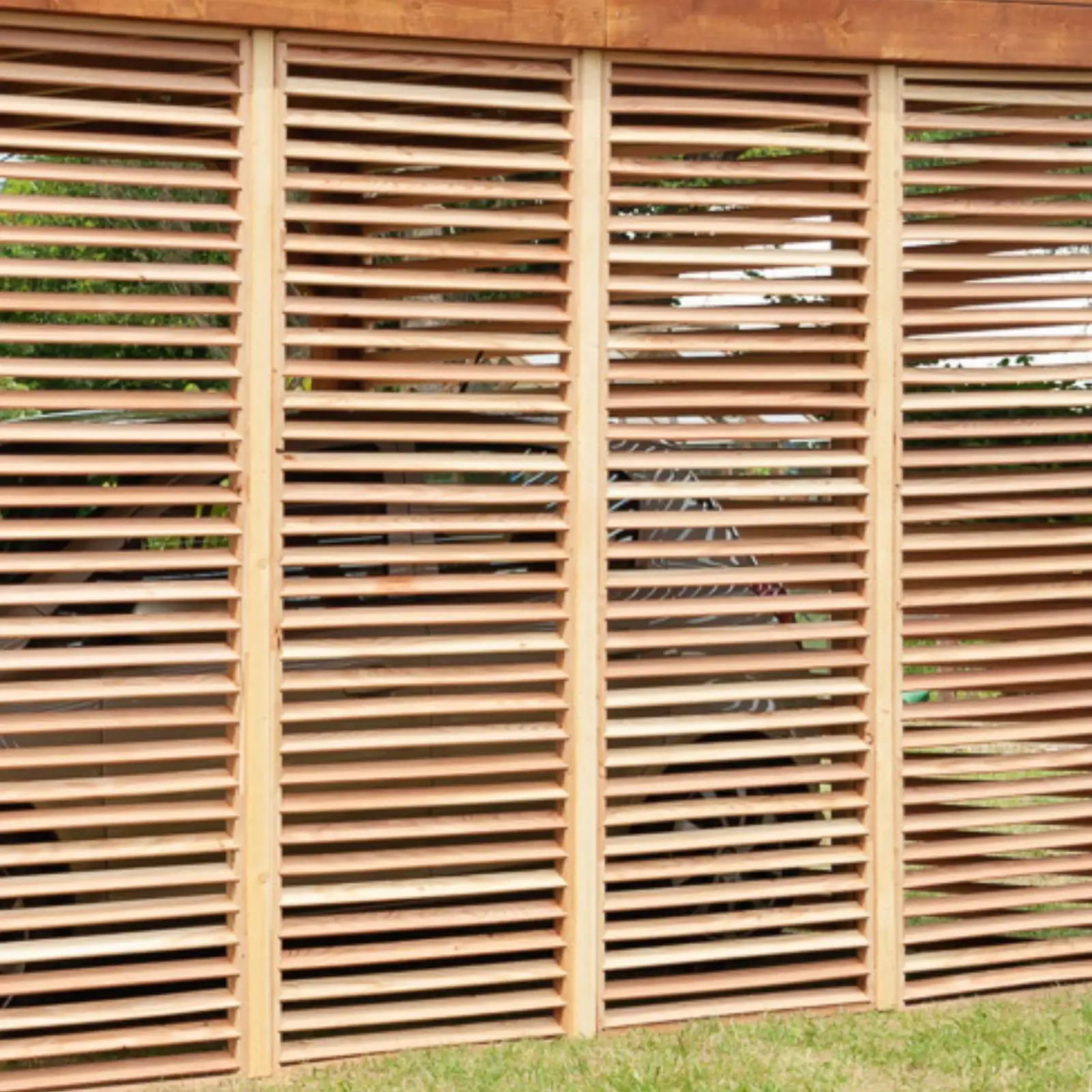 Poste decorativo de alerce