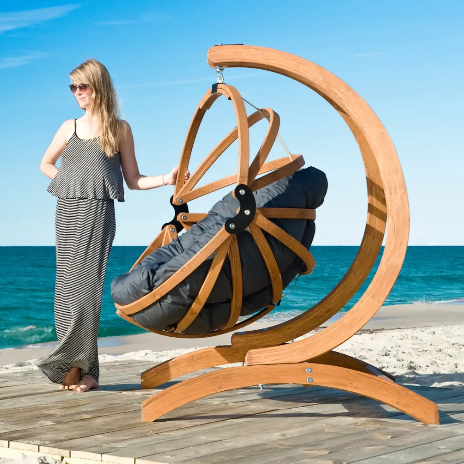 Basket Gaya small h120x102x80 colour Amber (with Polyester / Ecru mattress)