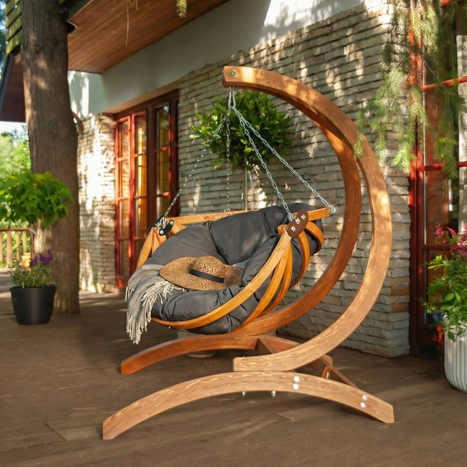 Gaya Hanging Chair - M